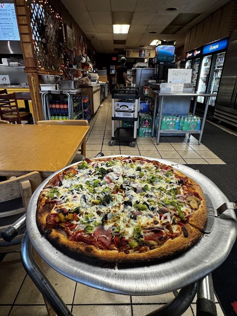 Dominick's Pizzeria